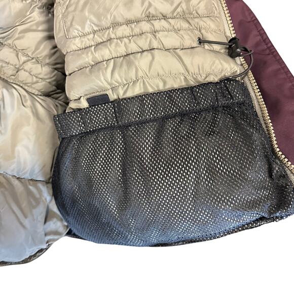 Cabela’s Men’s Goose Down Puffer Vest 2XLT Burgundy – Insulated Outdoor Wear - Picture 8 of 9